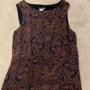 Vintage Harold’s sleeveless sz 6 brown/navy paisley top. Excellent condition.